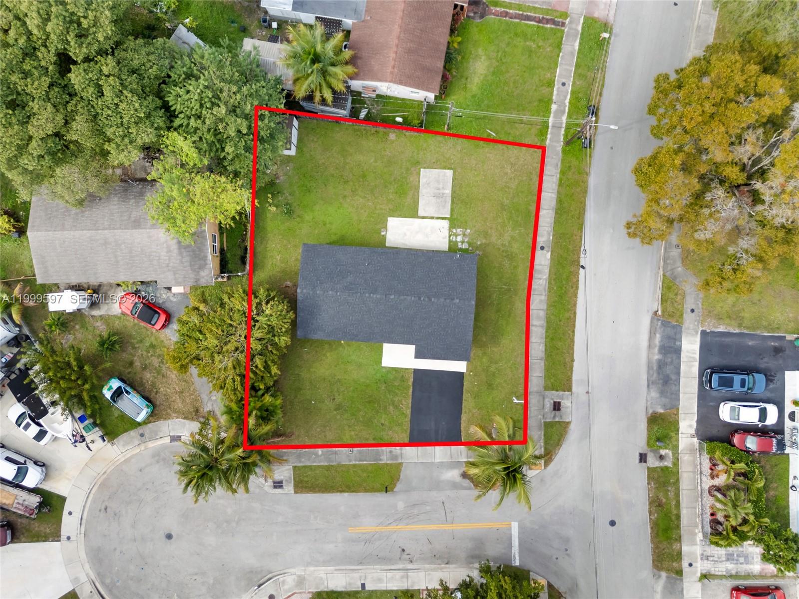 2401 SW 45th Ave