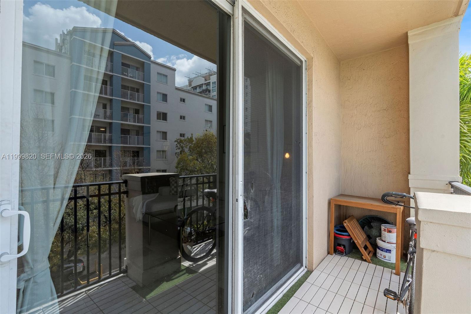 2650 SW 37th Ave # 406