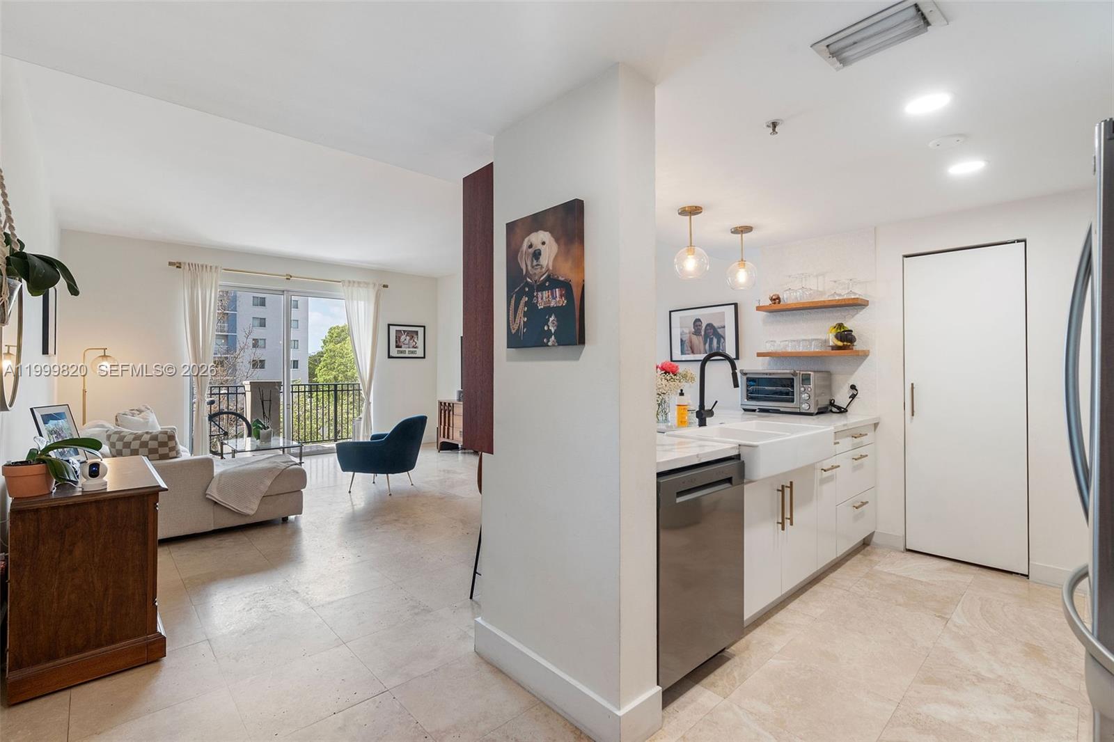2650 SW 37th Ave # 406