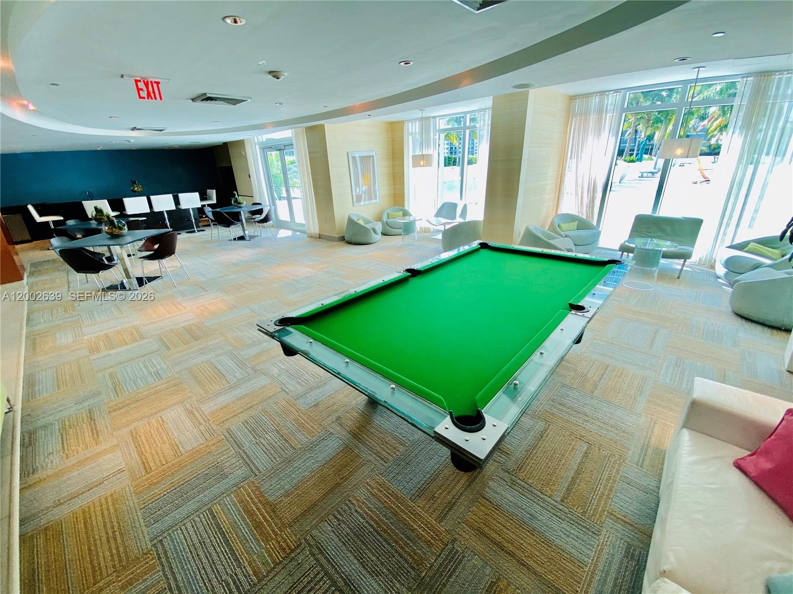 950 Brickell Bay Dr # 3703