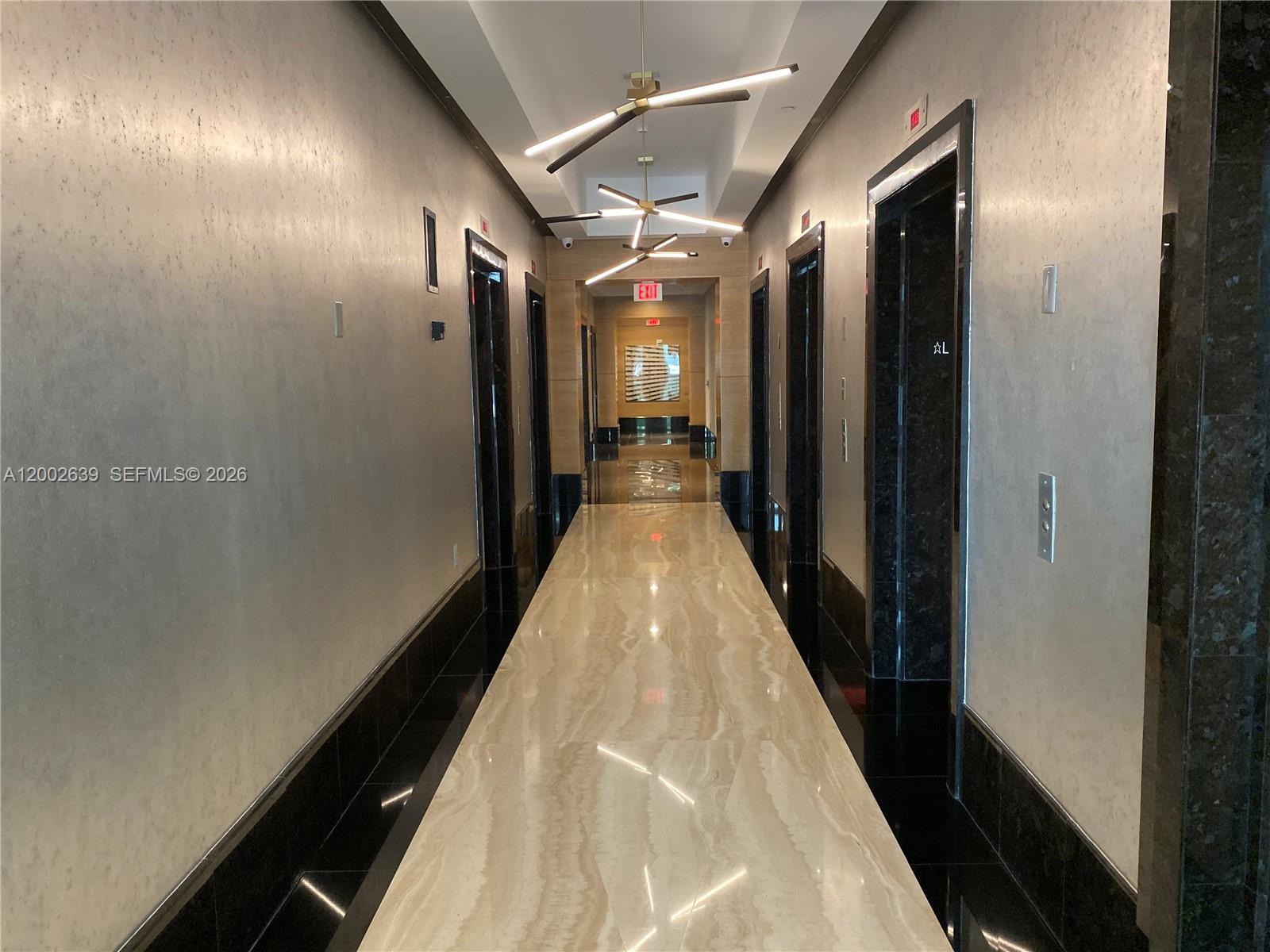 950 Brickell Bay Dr # 3703