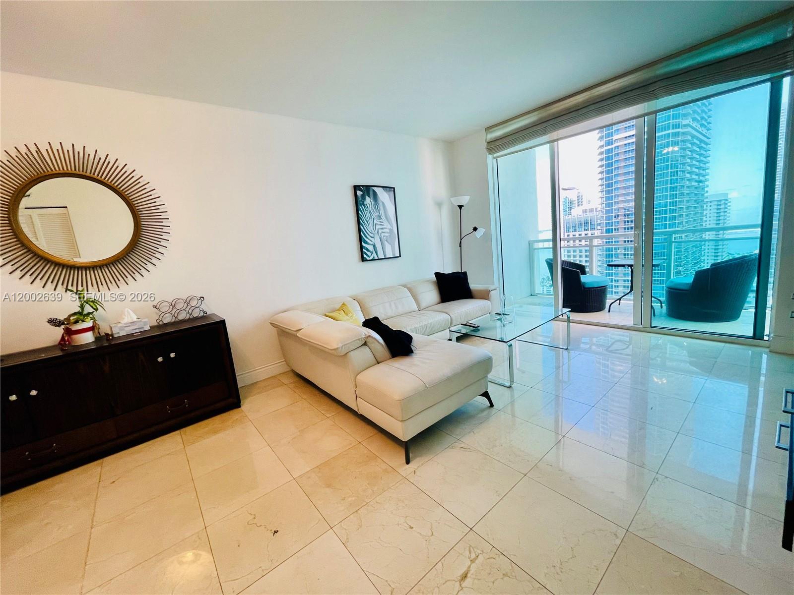 950 Brickell Bay Dr # 3703