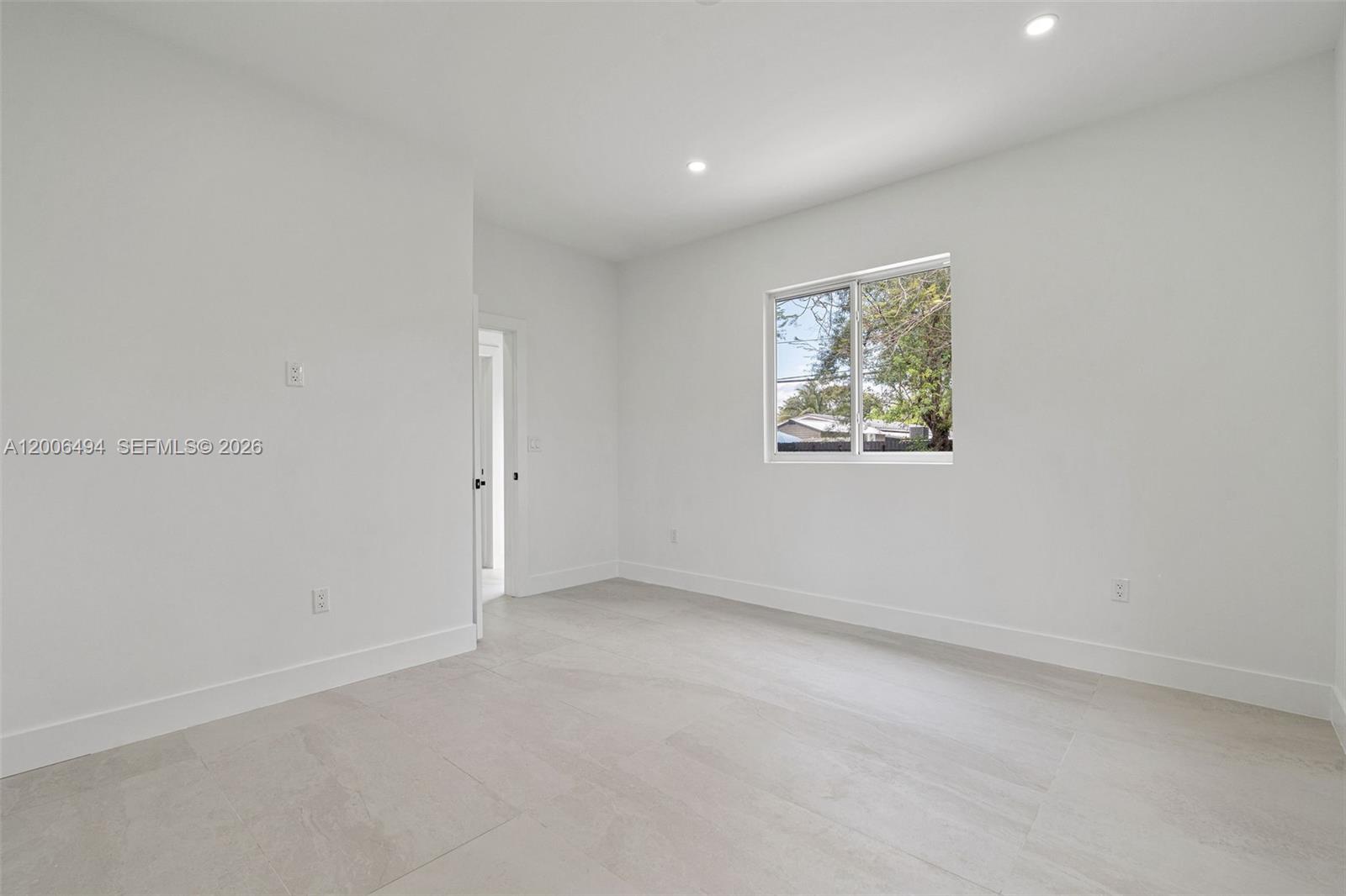 1305 Dunad Avenue, Opa-Locka