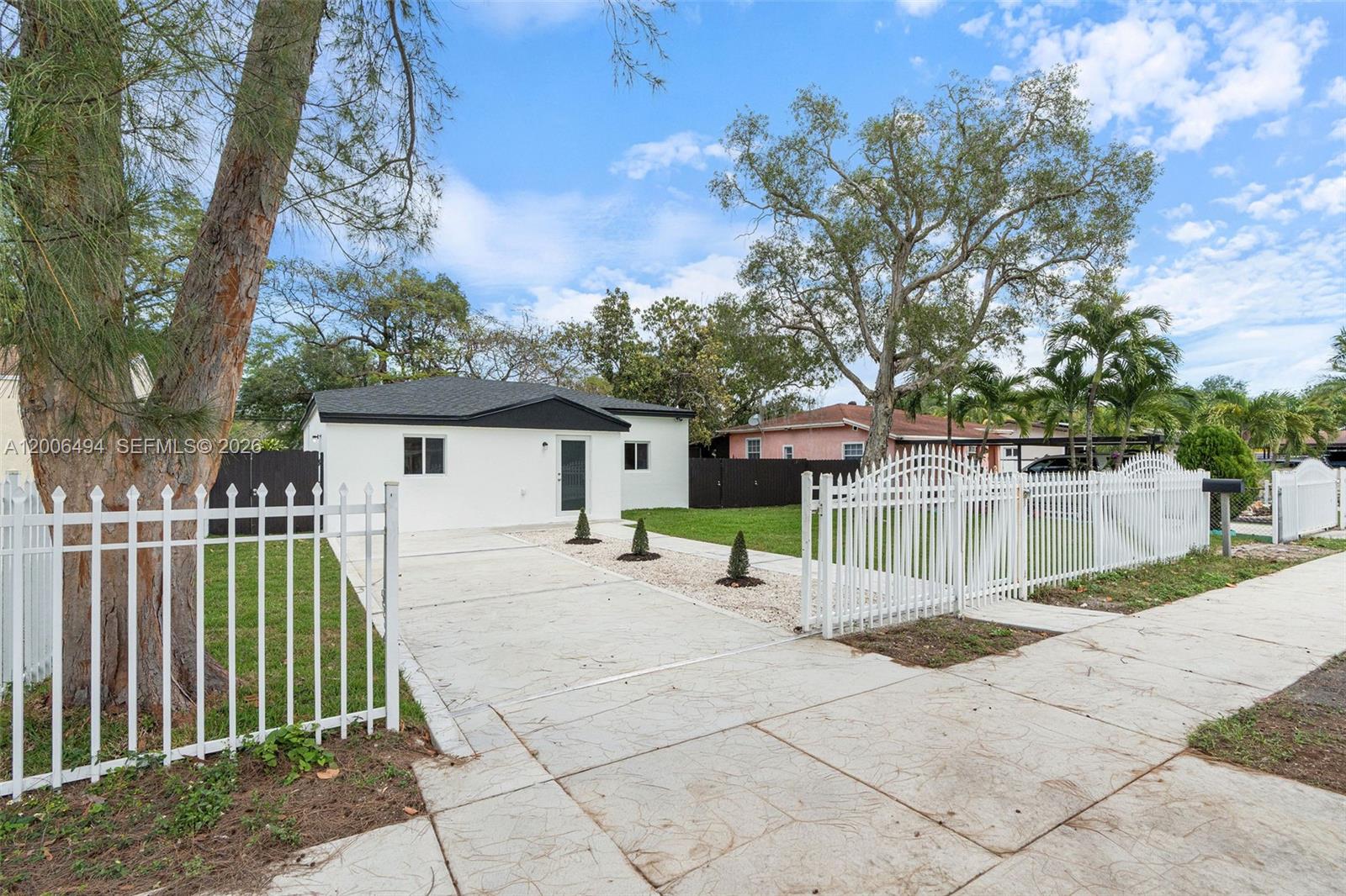 1305 Dunad Avenue, Opa-Locka