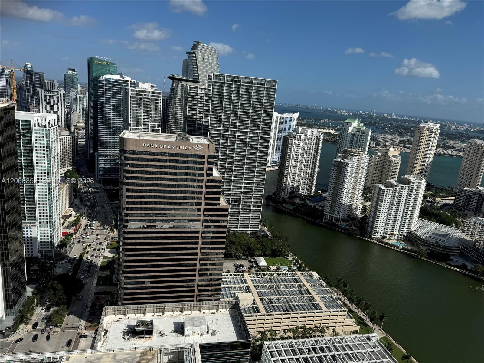 950 BRICKELL BAY DR # 5402