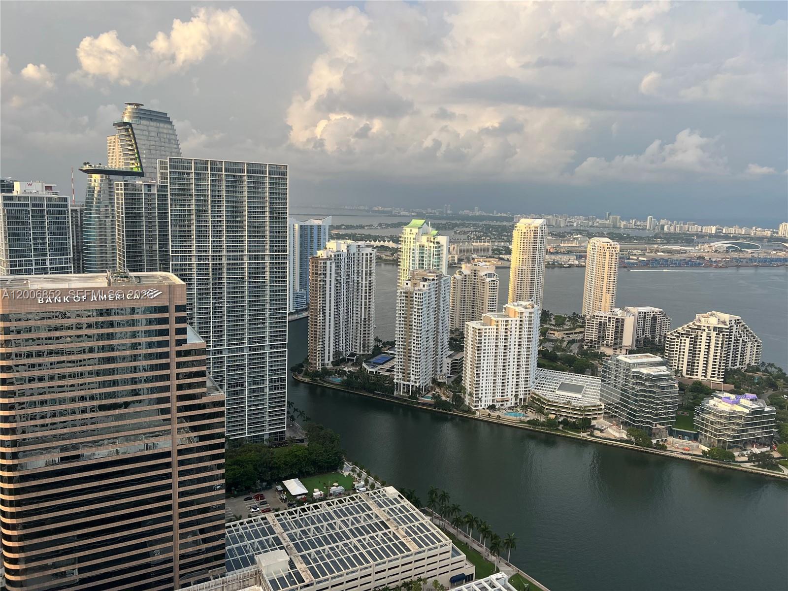 950 BRICKELL BAY DR # 5402