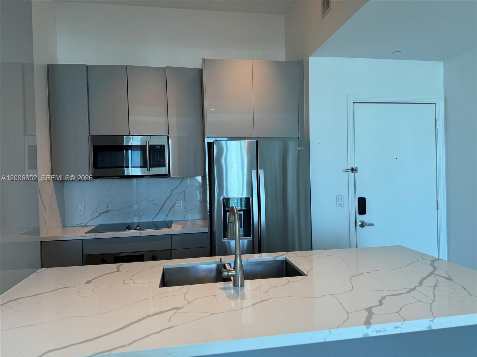 950 BRICKELL BAY DR # 5402
