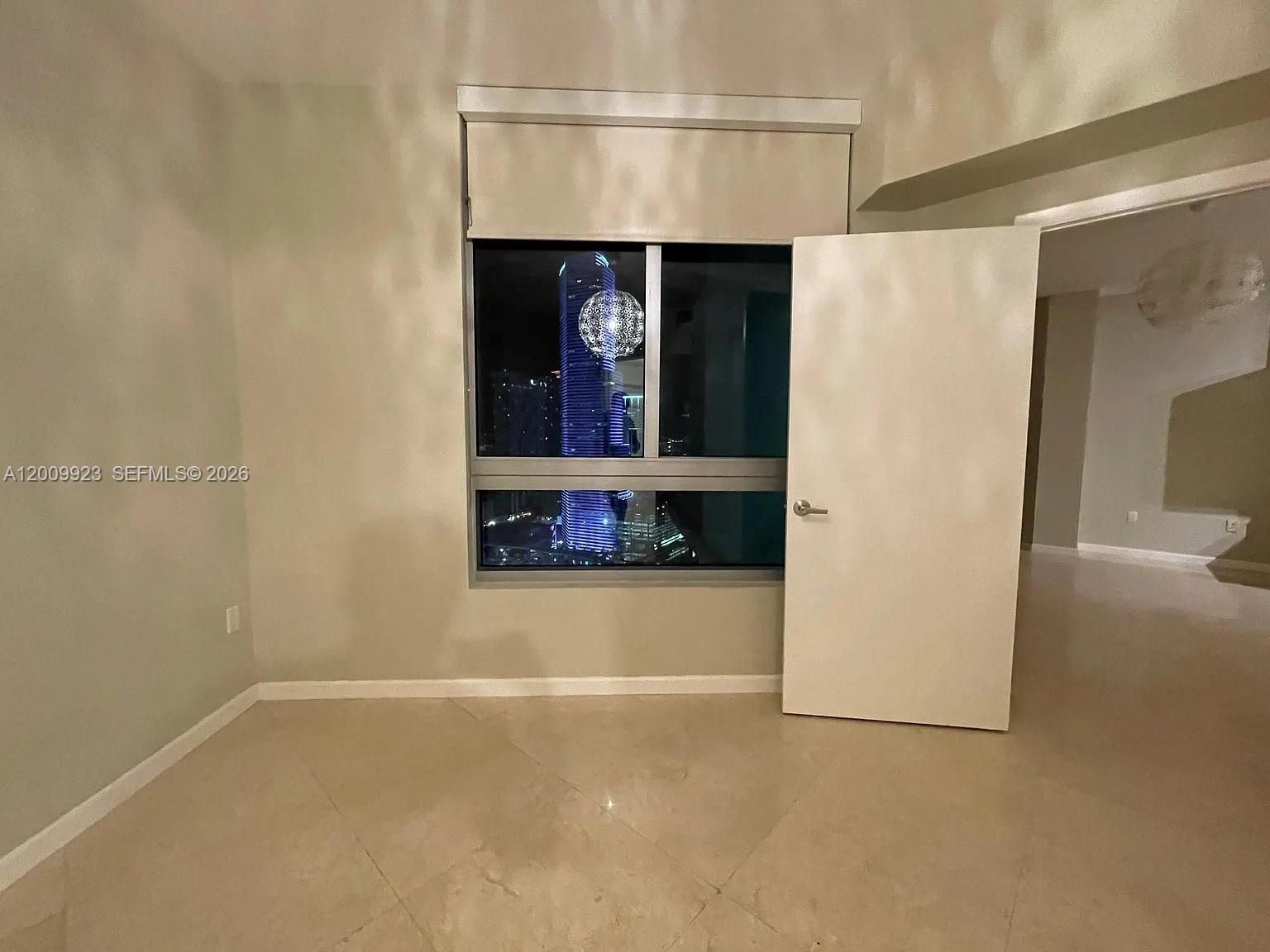 350 S Miami Ave Unit: 2807
