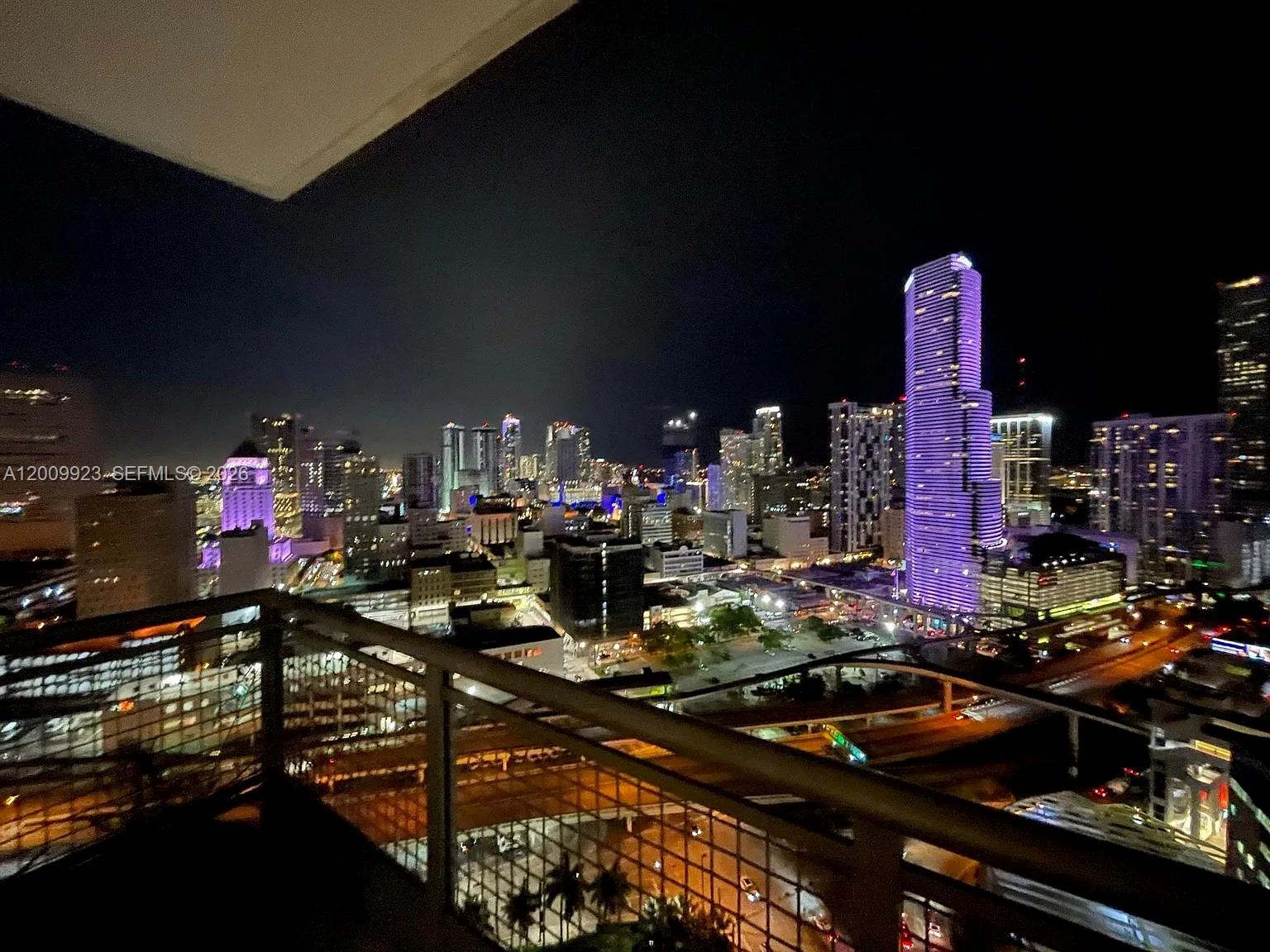 350 S Miami Ave Unit: 2807