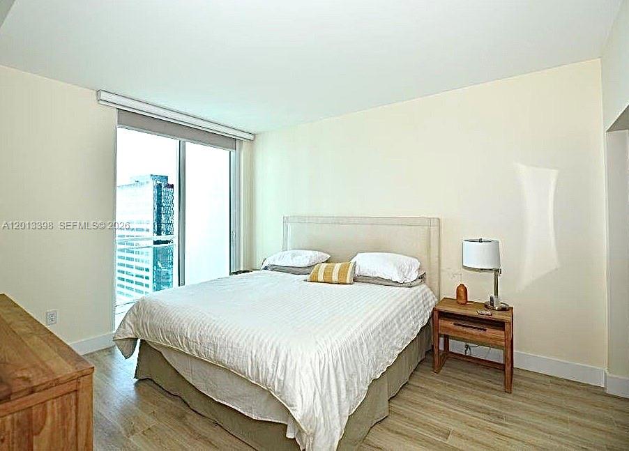 951 Brickell Ave # 3104
