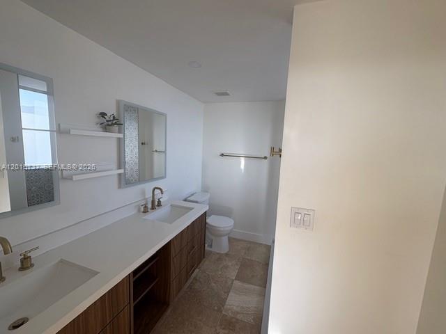 2650 SW 37th Ave # 807