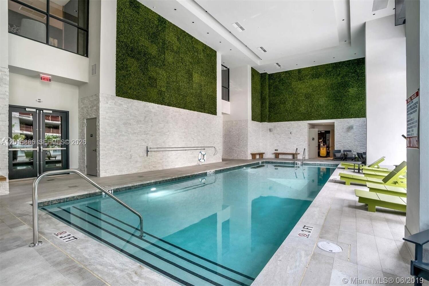 1010 Brickell Ave # 4208