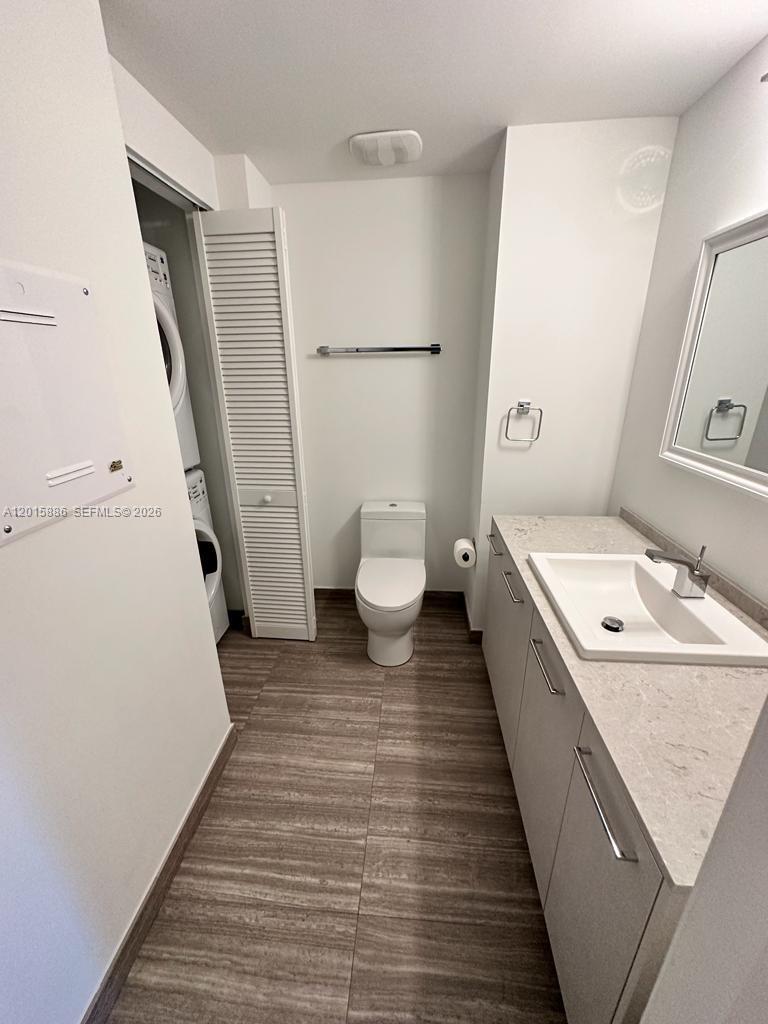 1010 Brickell Ave # 4208