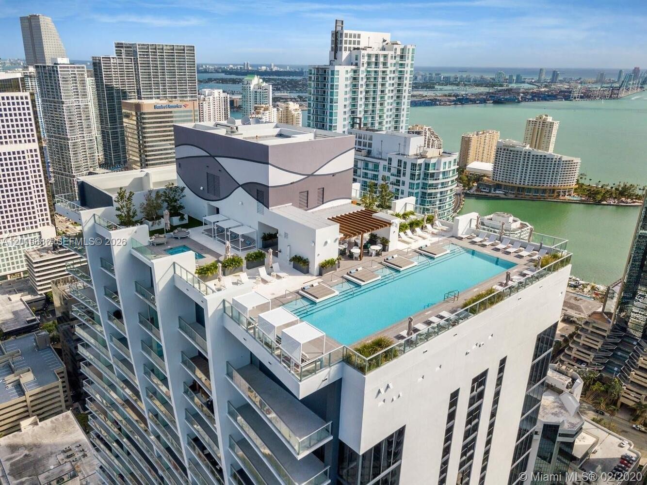 1010 Brickell Ave # 4208