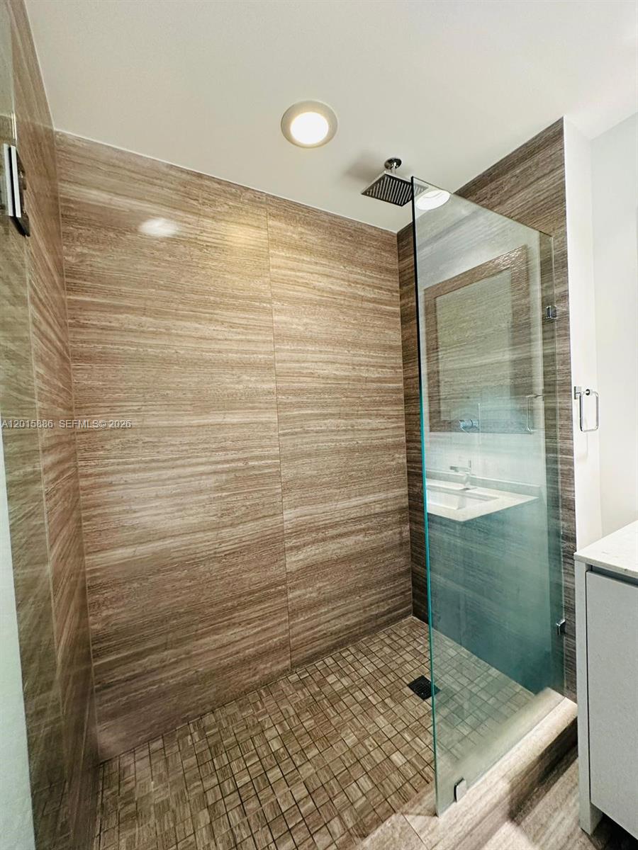 1010 Brickell Ave # 4208