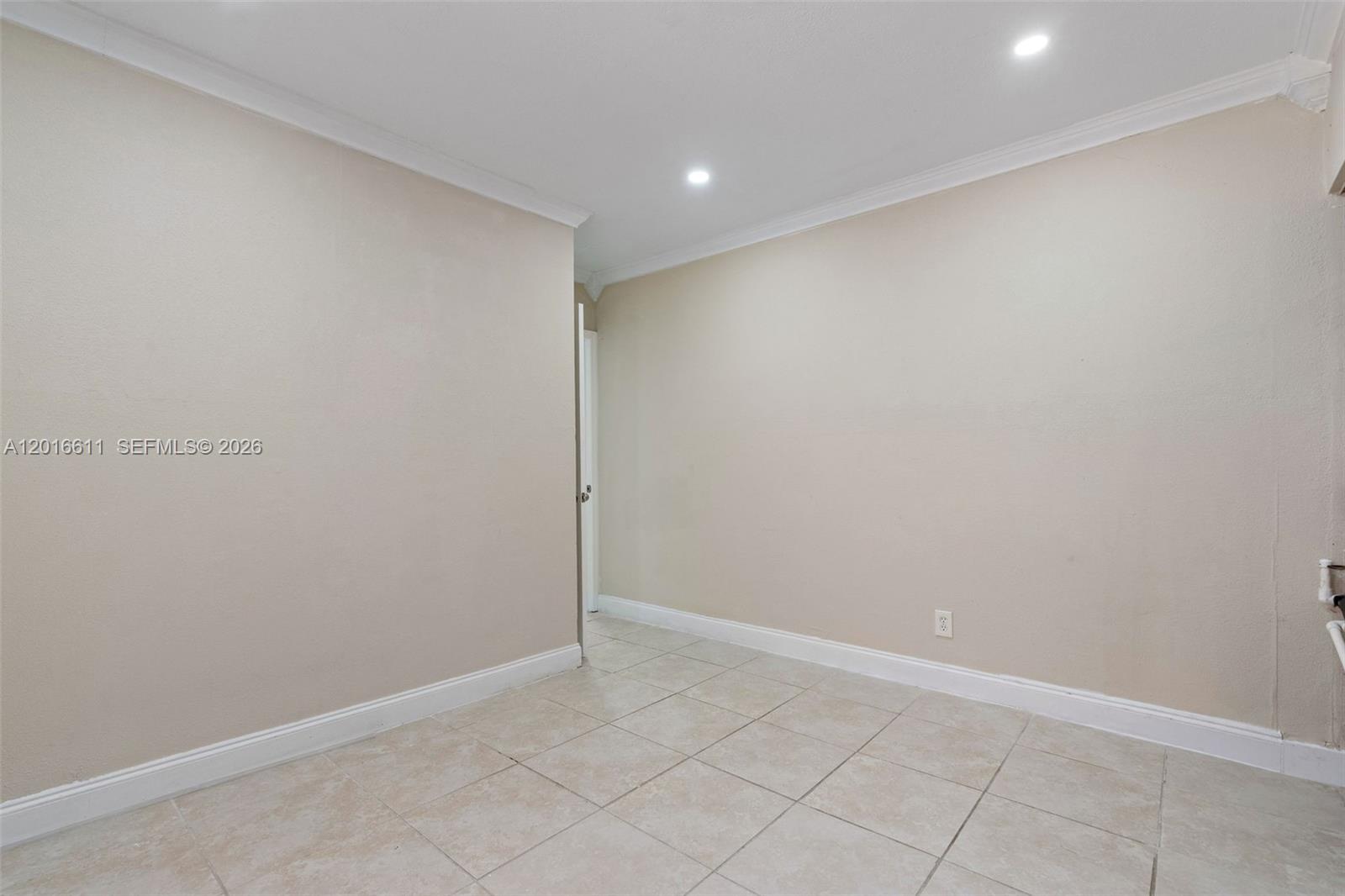 1025 Sylvania Blvd # 0