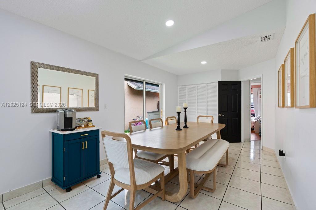 19080 NW 77th Ct