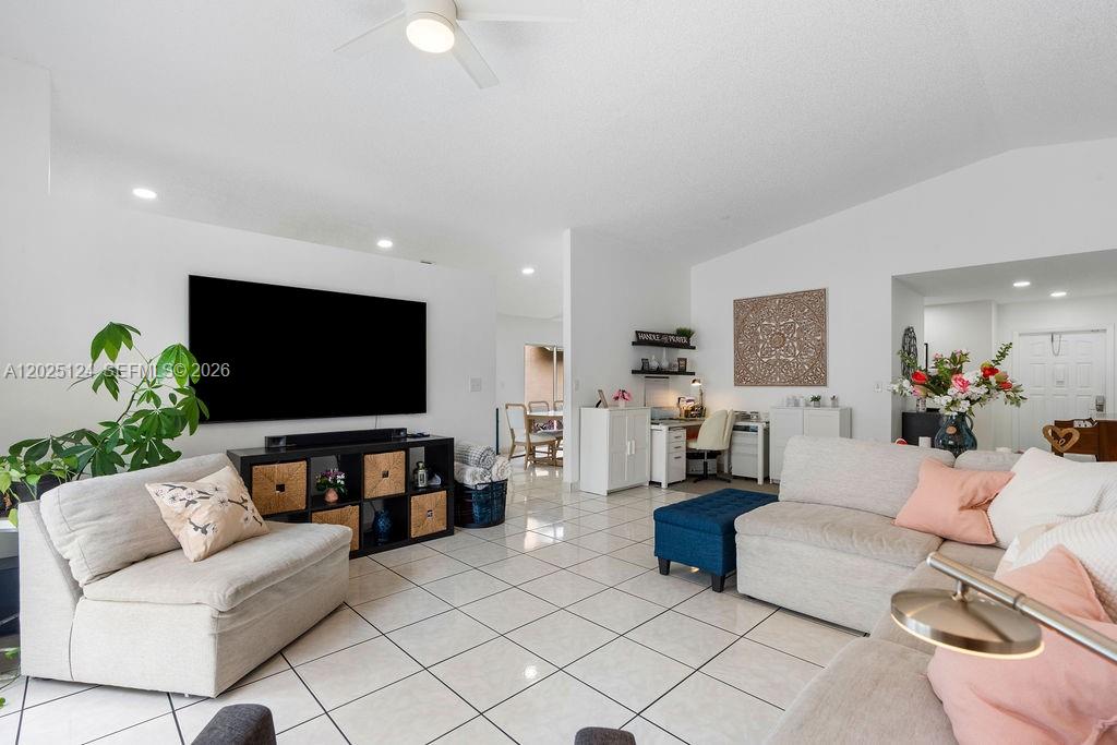 19080 NW 77th Ct