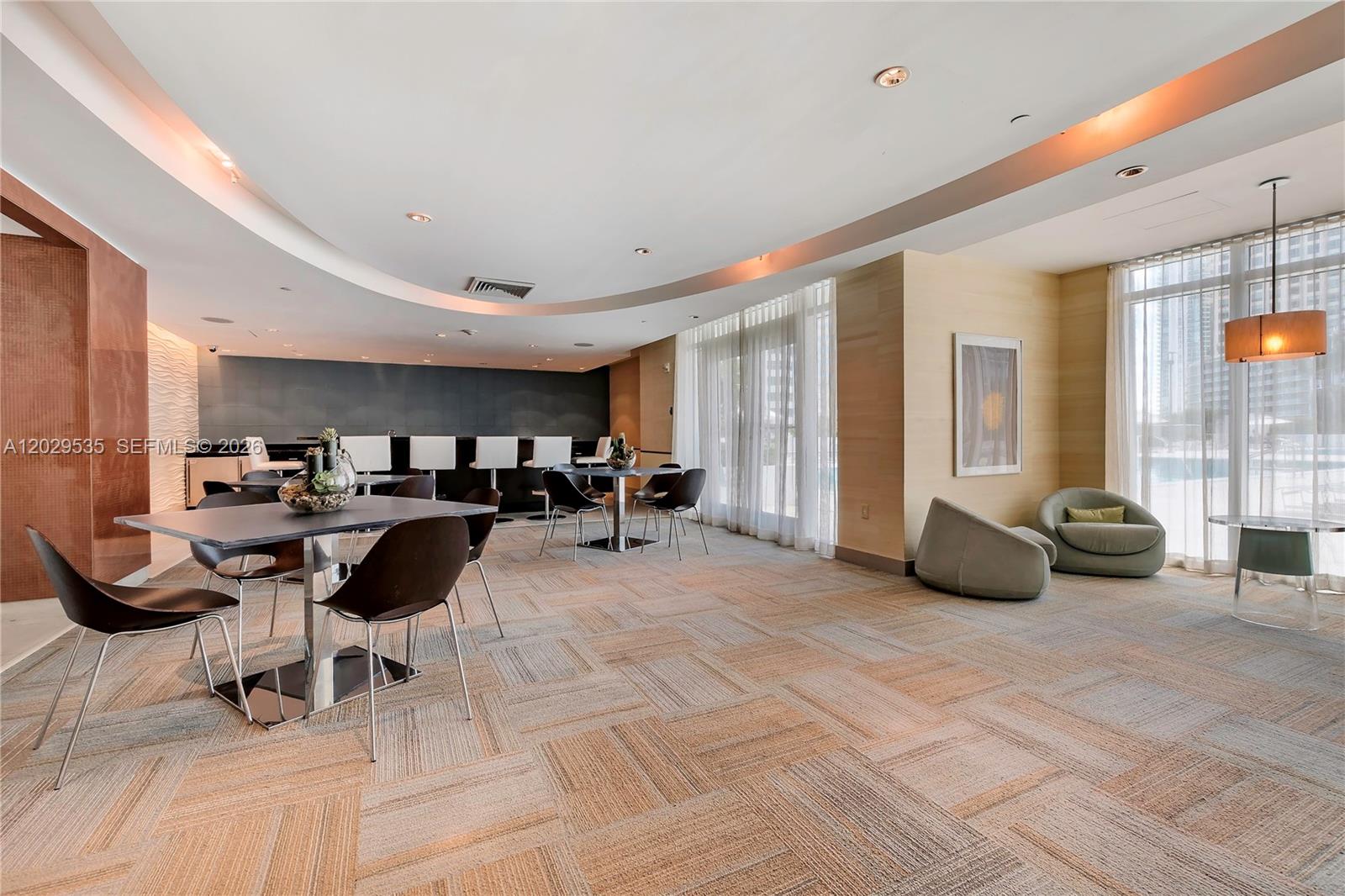 951 Brickell Ave # 3210