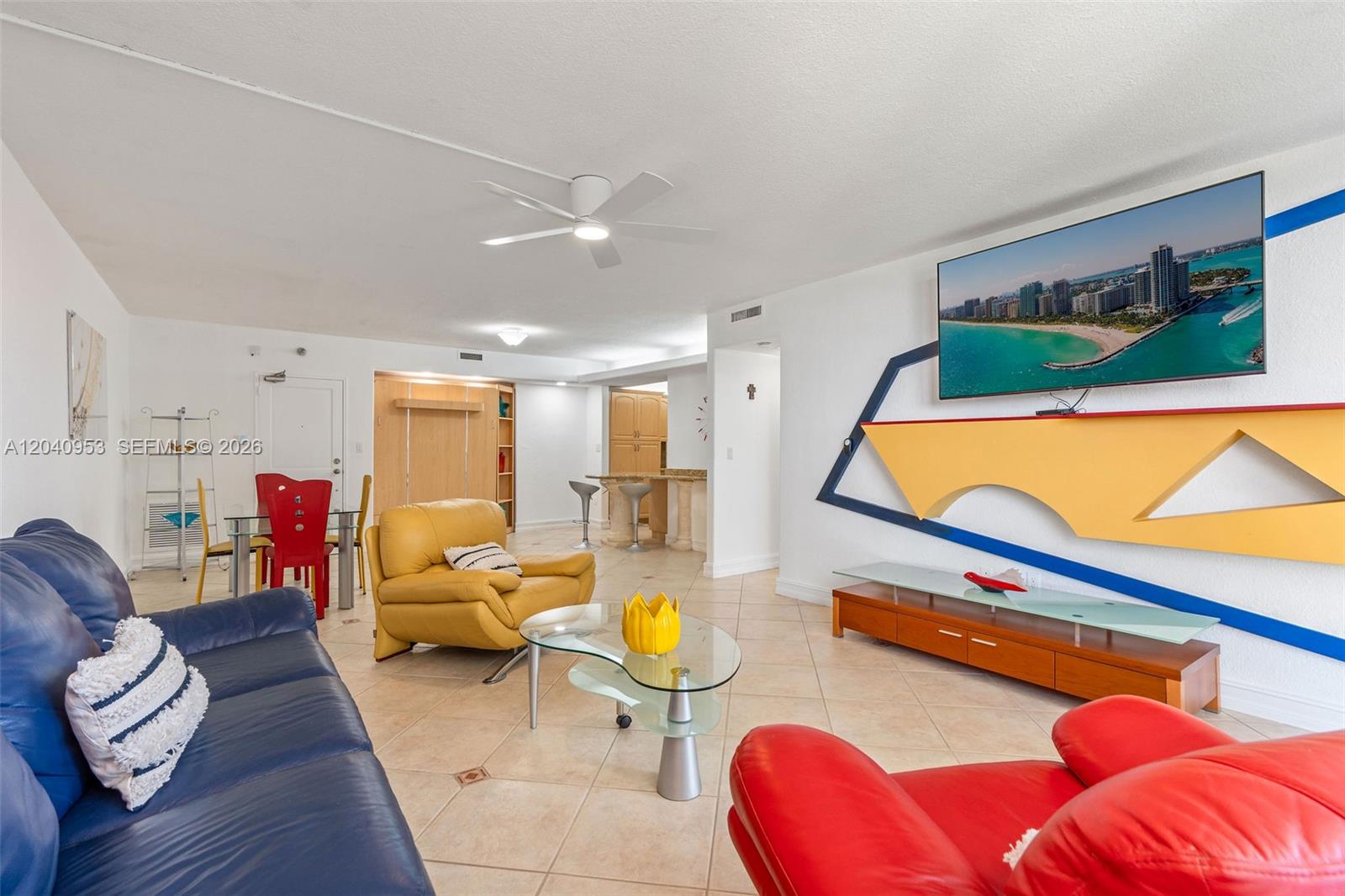 10185 Collins Ave # 521