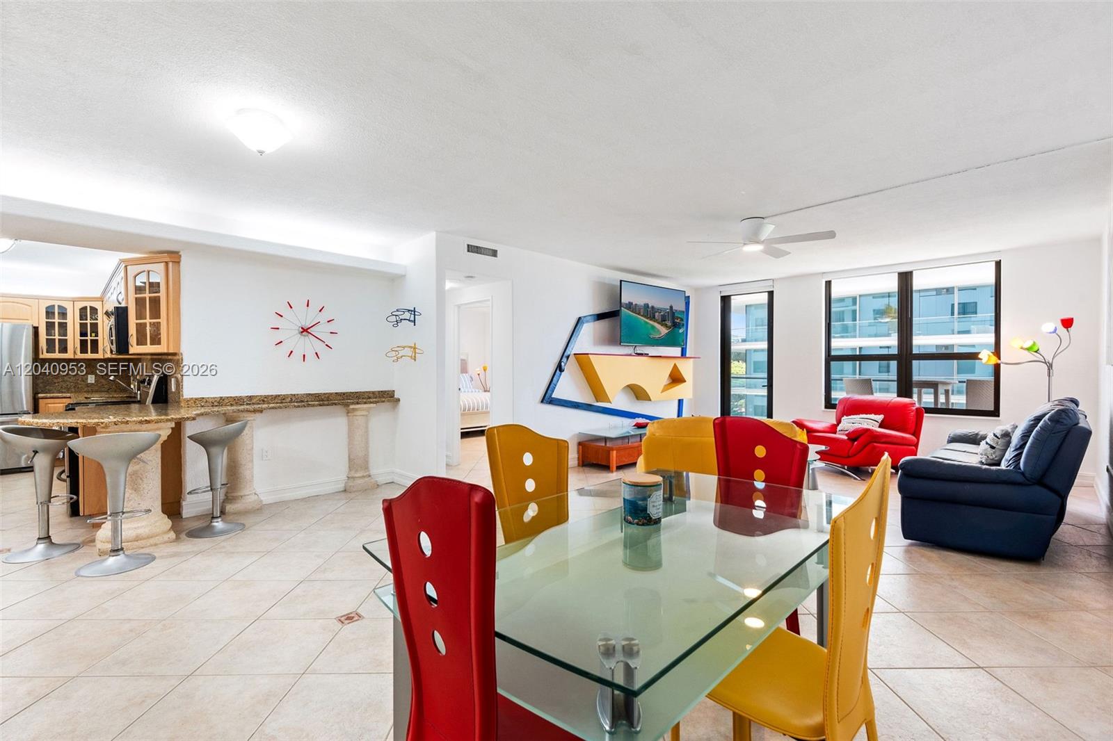 10185 Collins Ave # 521