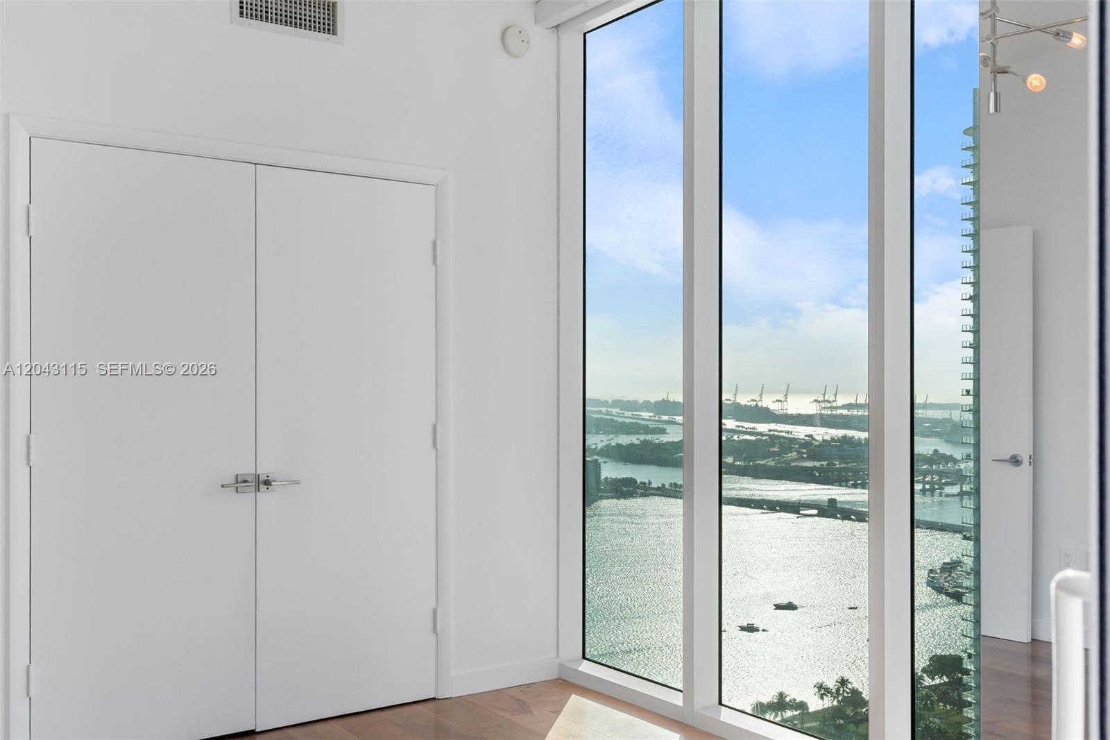 2020 N Bayshore Dr # 3510