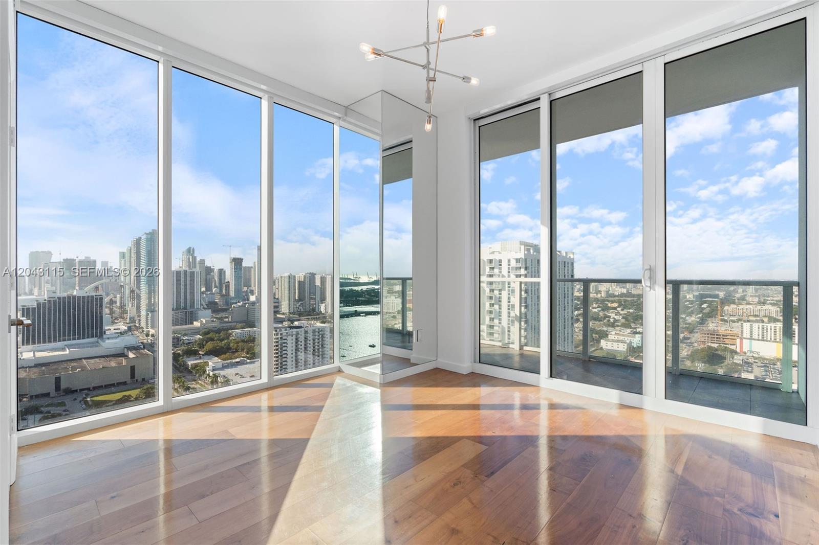 2020 N Bayshore Dr # 3510