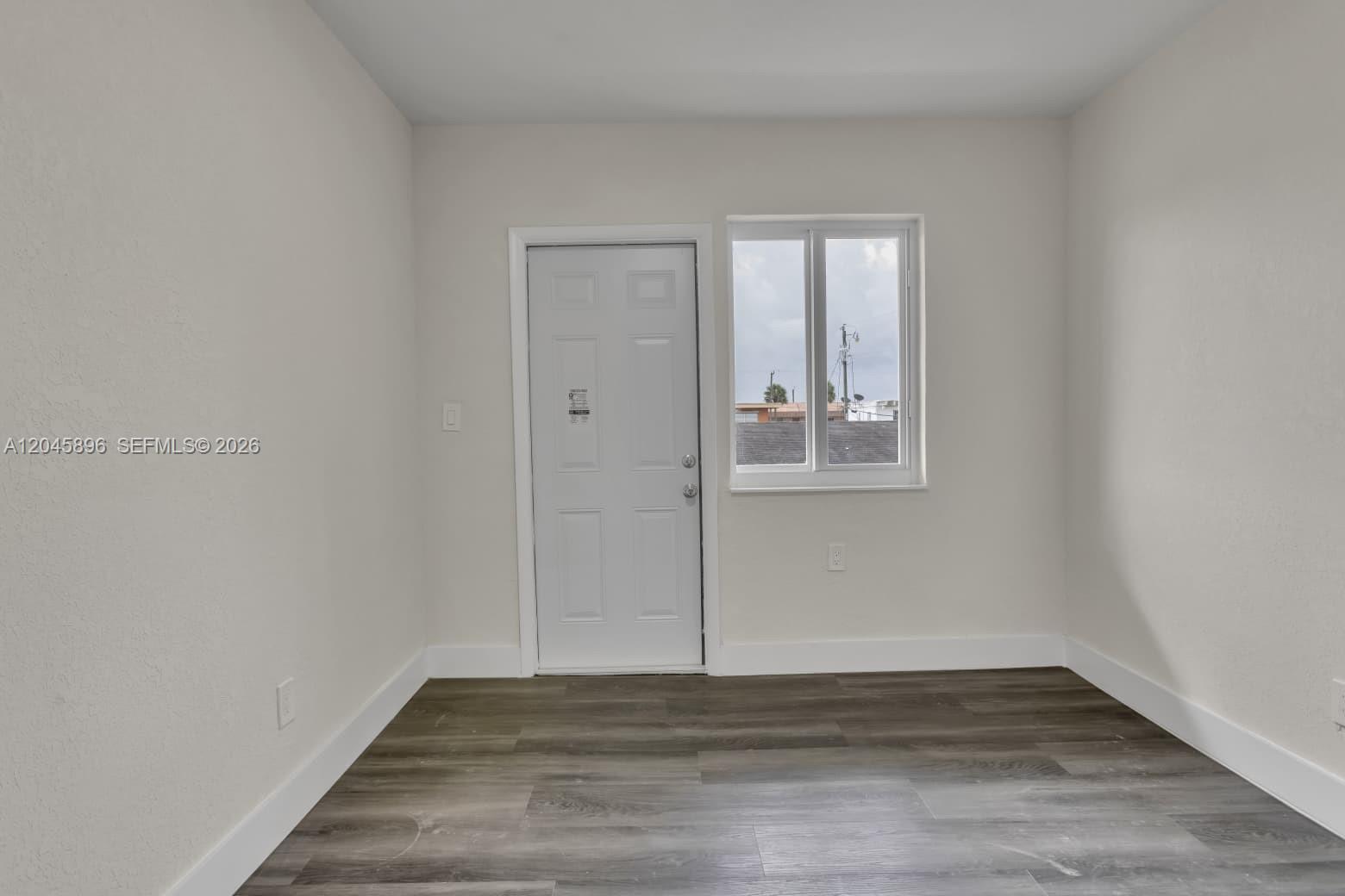 1430 NW 2nd Ave # 2