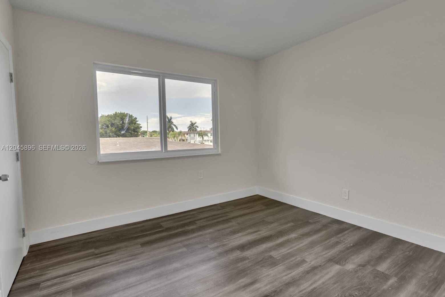1430 NW 2nd Ave # 2