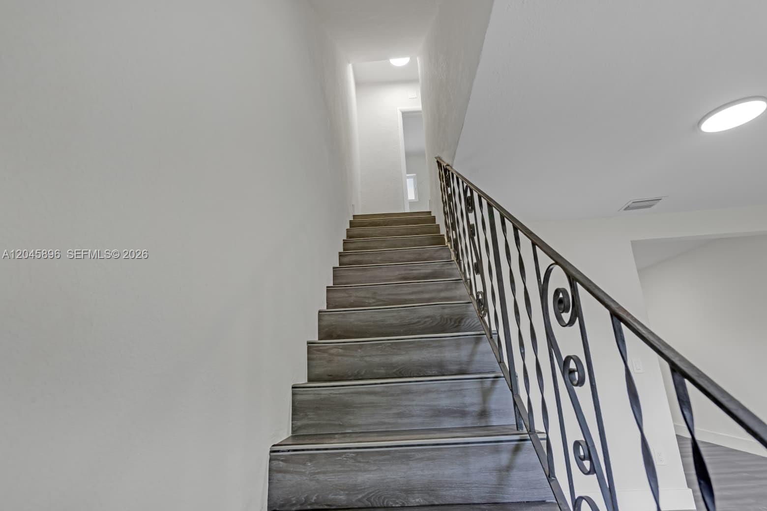 1430 NW 2nd Ave # 2