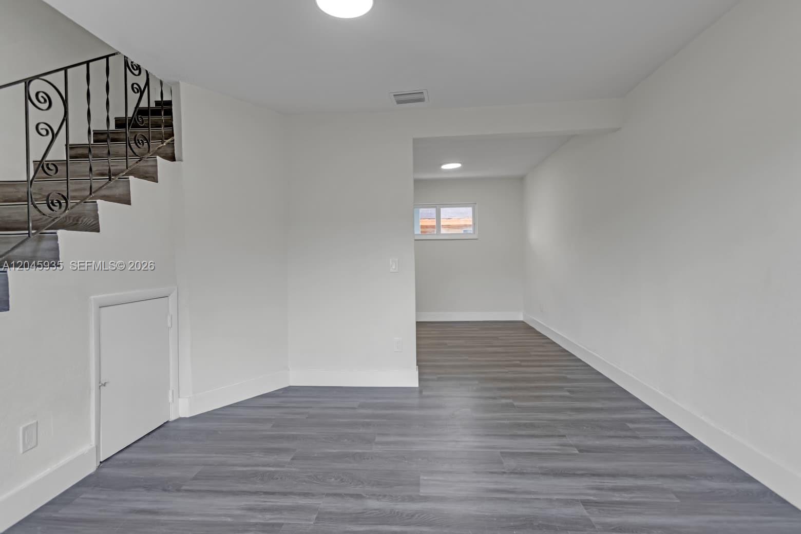 1430 NW 2nd Ave # 4