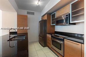 951 Brickell Ave # 2011