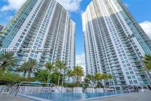 951 Brickell Ave # 2011