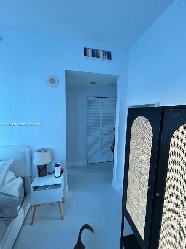 951 Brickell Ave # 2011