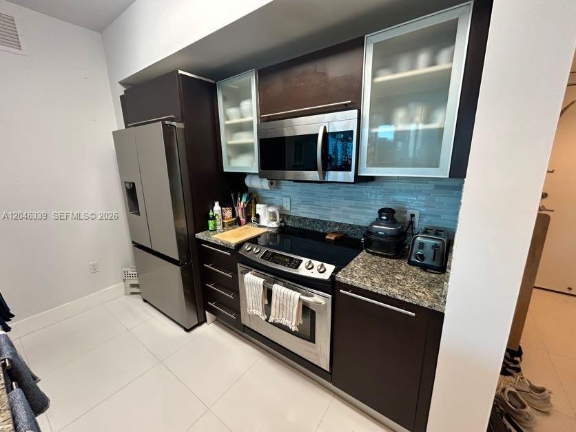 951 Brickell Ave # 2011