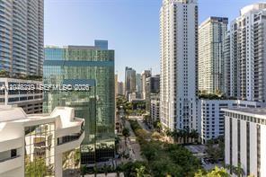 951 Brickell Ave # 2011