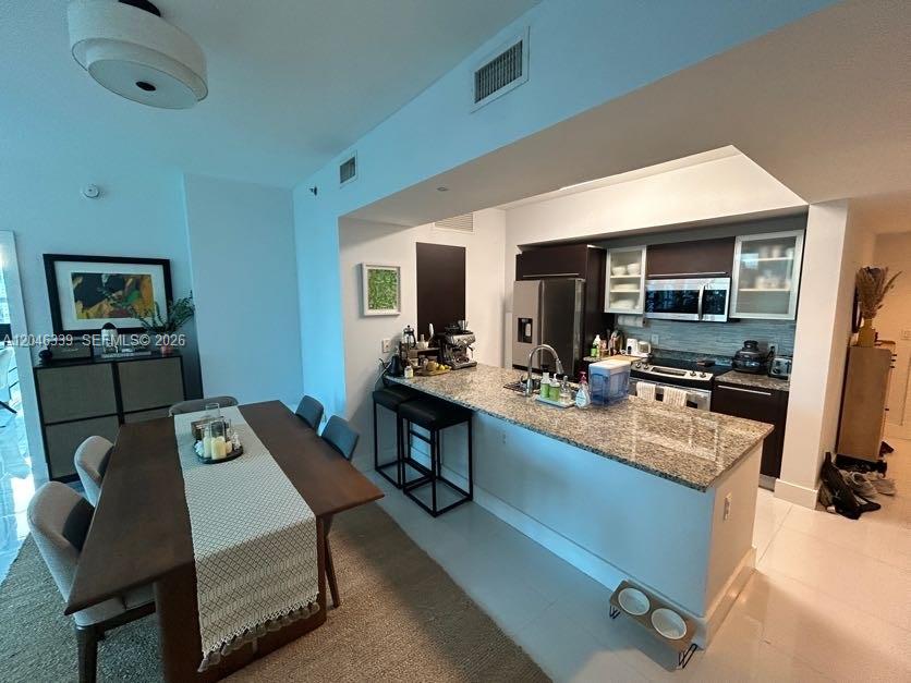951 Brickell Ave # 2011