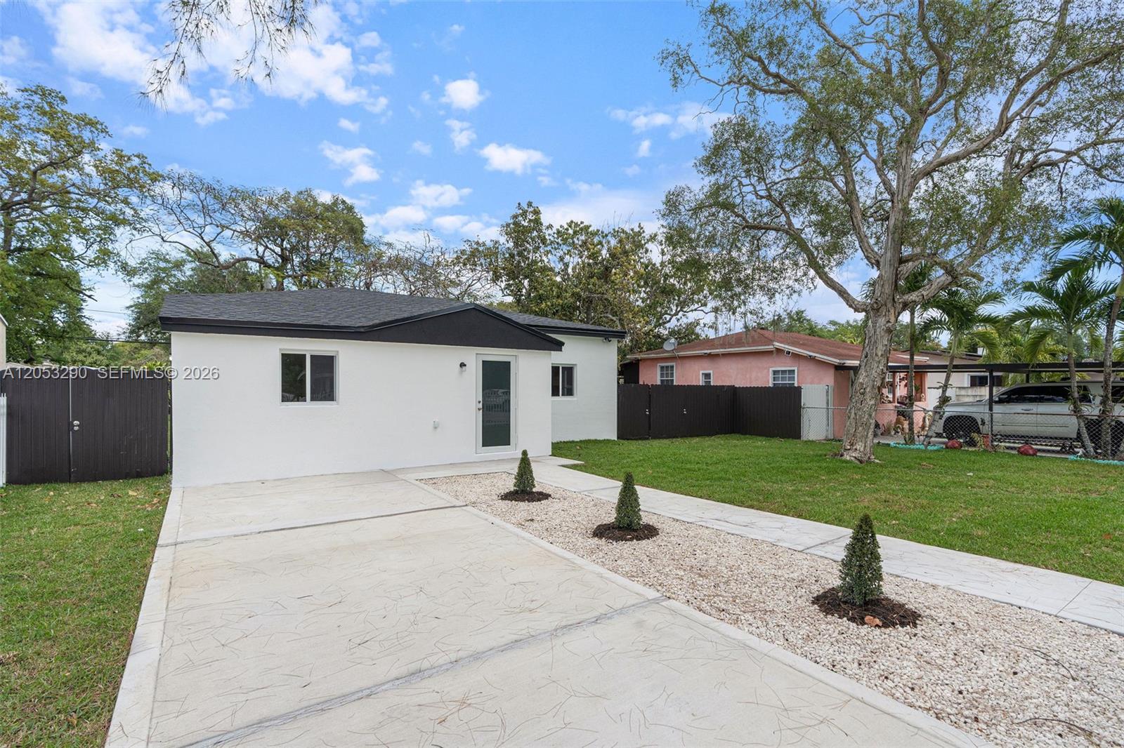1305 Dunad Avenue, Opa-Locka