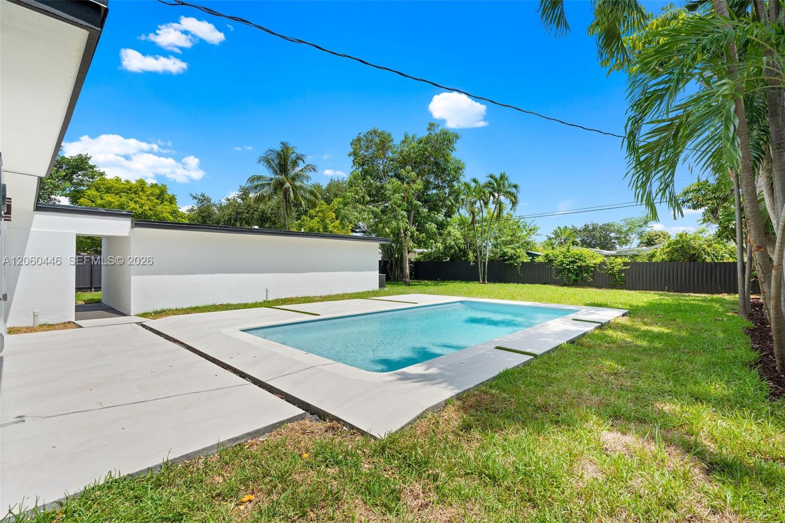 35 Allen Rd
