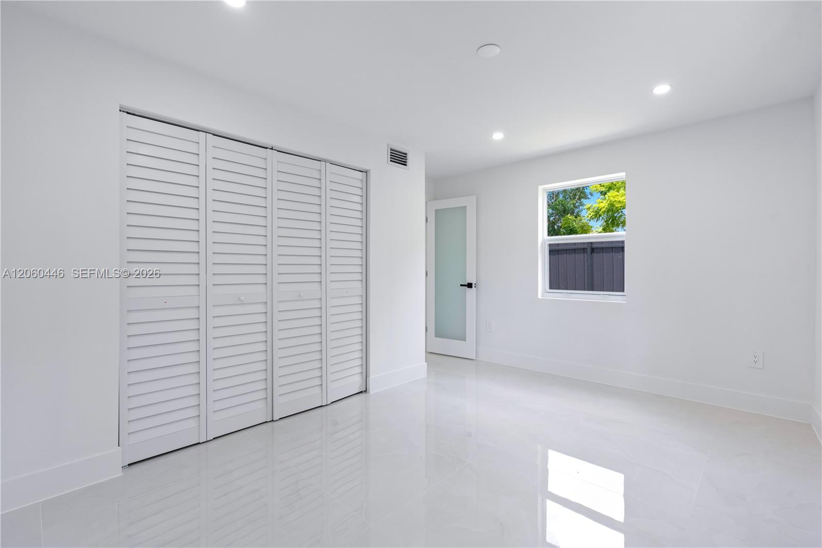 35 Allen Rd