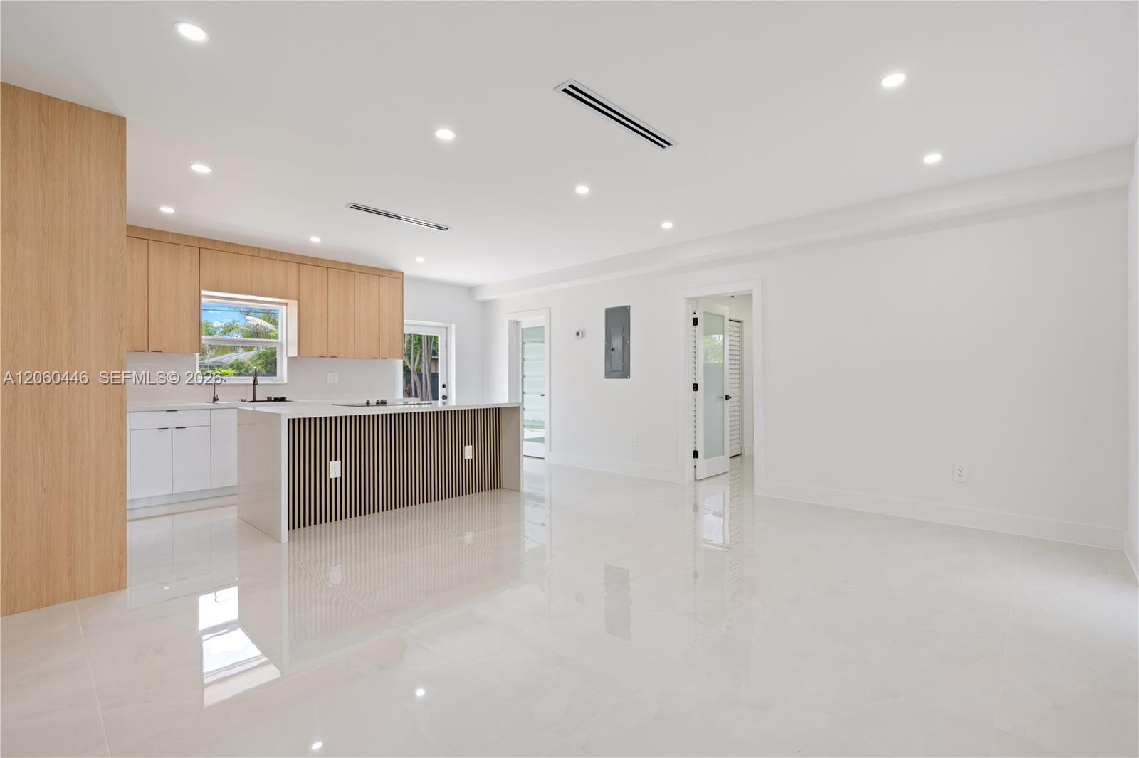 35 Allen Rd