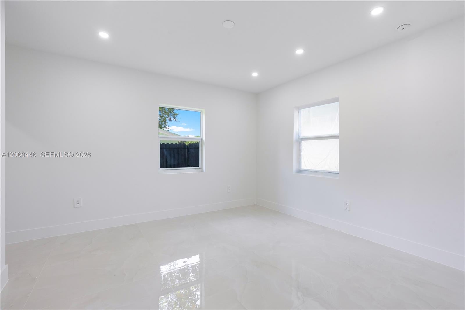 35 Allen Rd