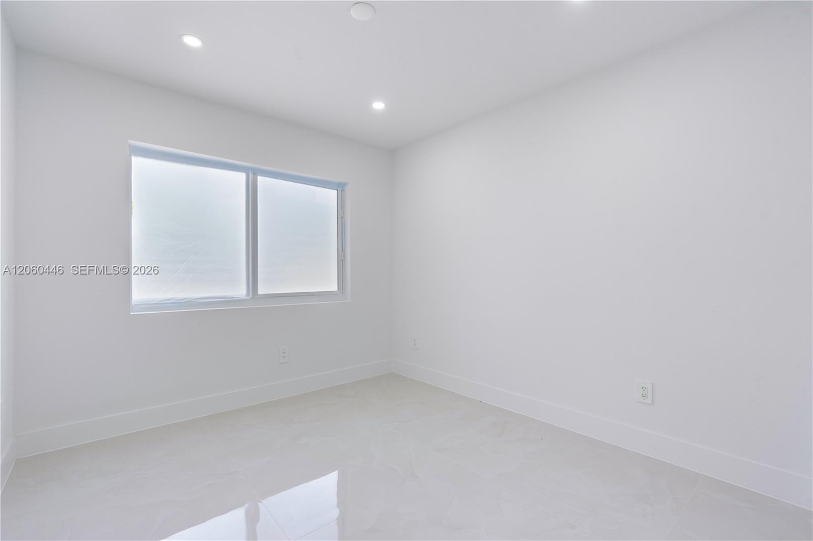 35 Allen Rd