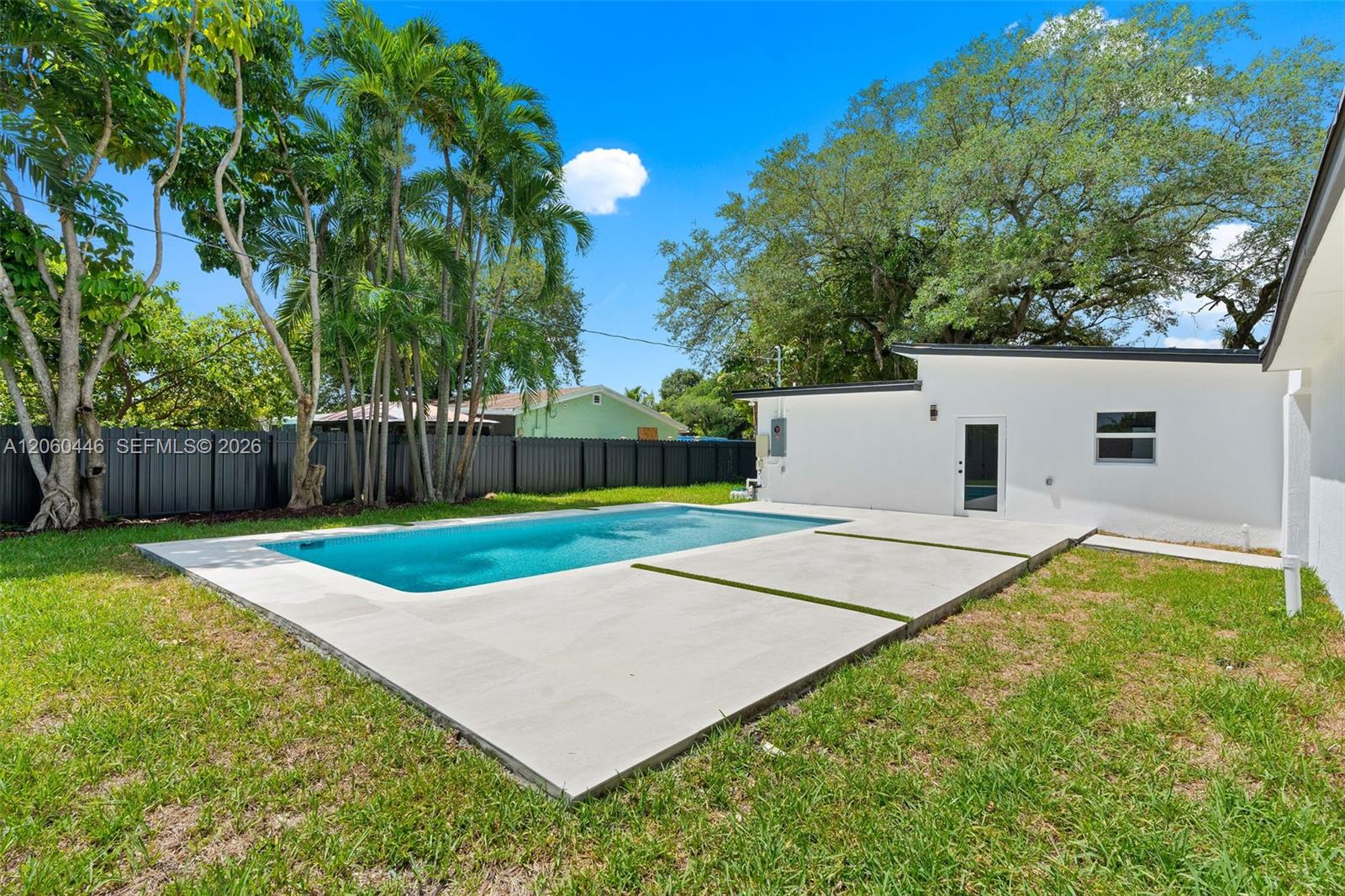 35 Allen Rd