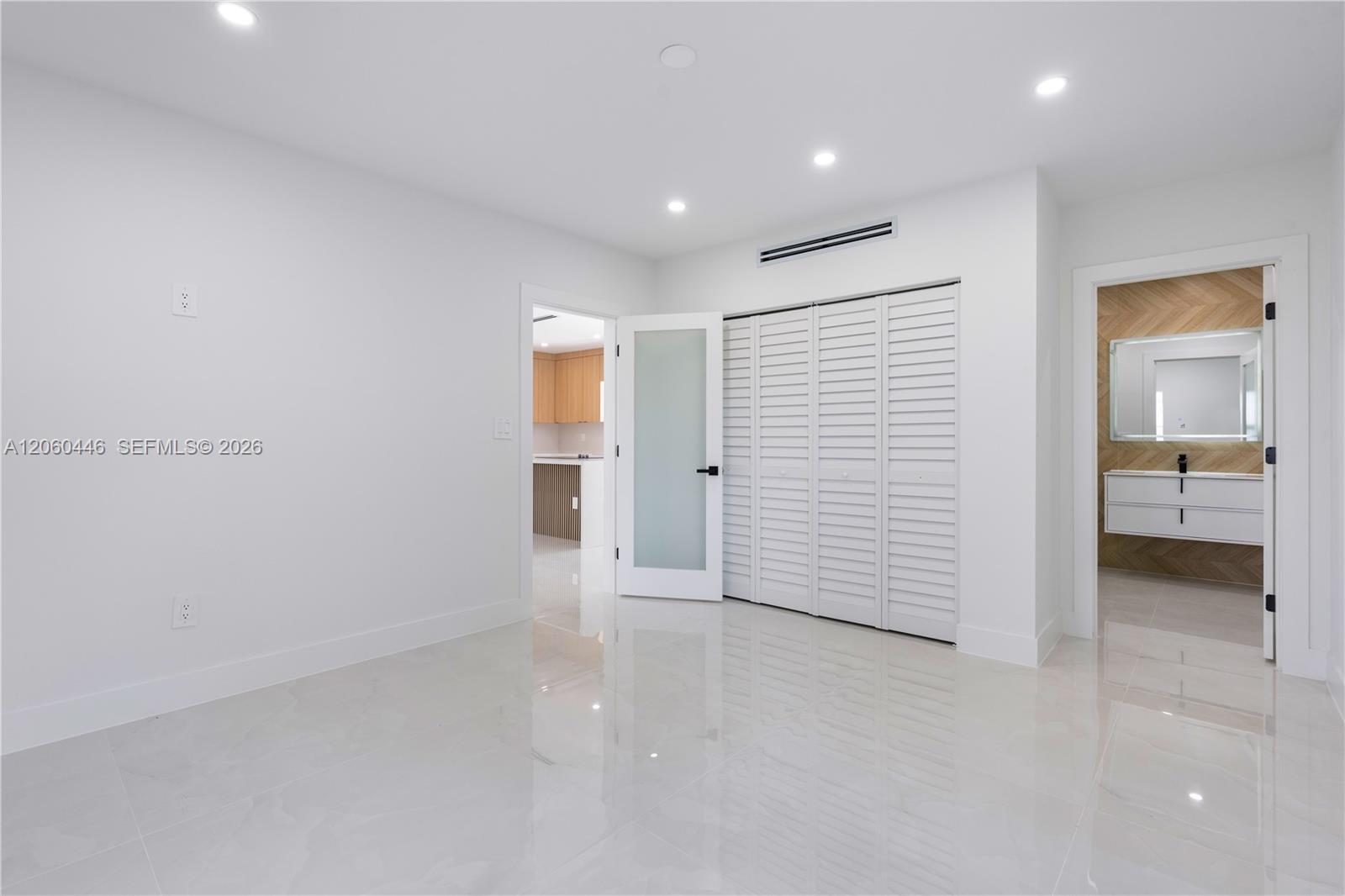 35 Allen Rd