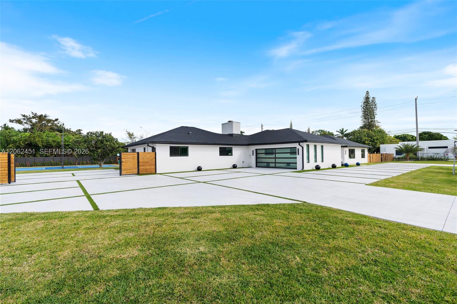 12425 SW 226th St