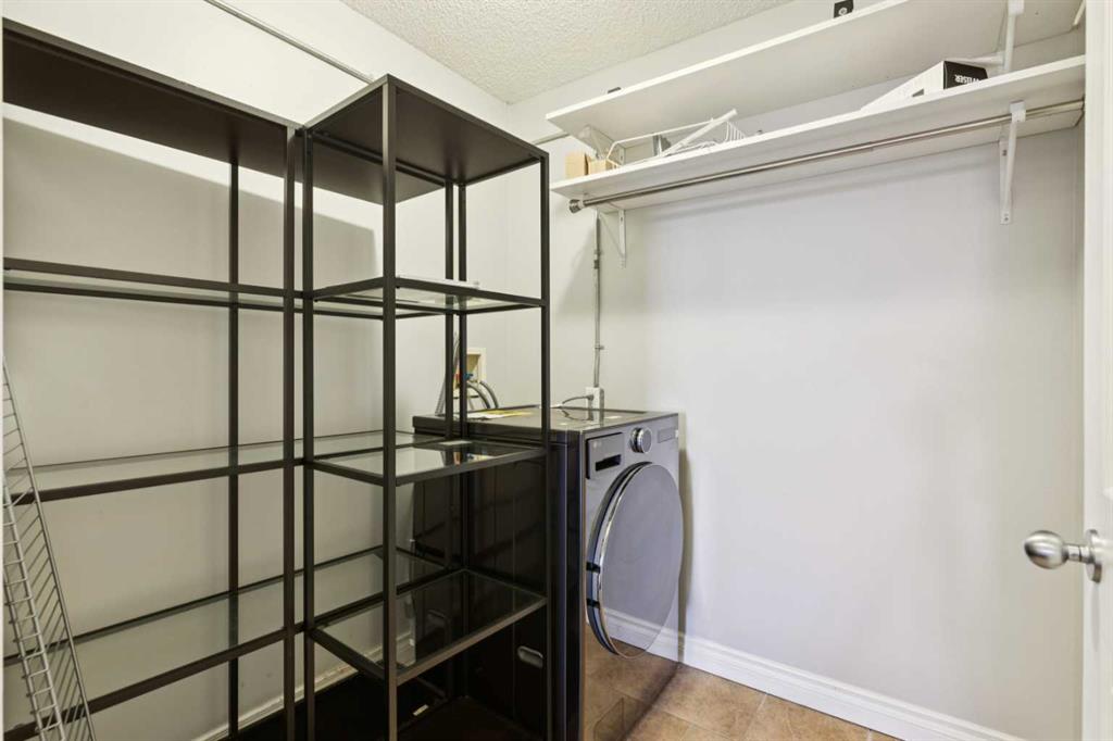 1240 12 Avenue SW Unit: 605