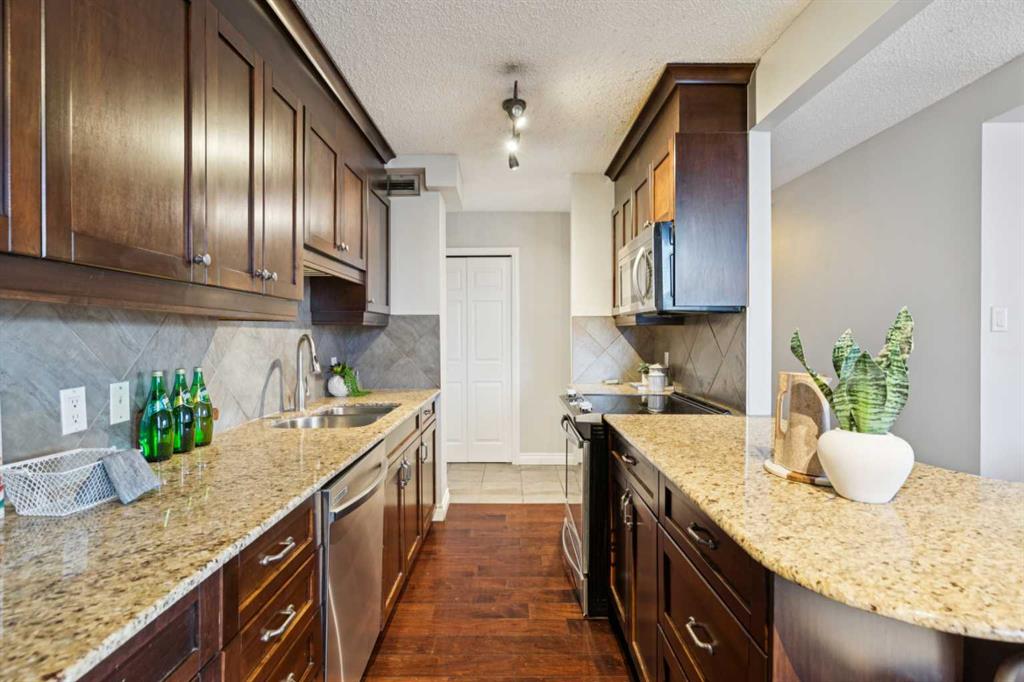 1240 12 Avenue SW Unit: 605