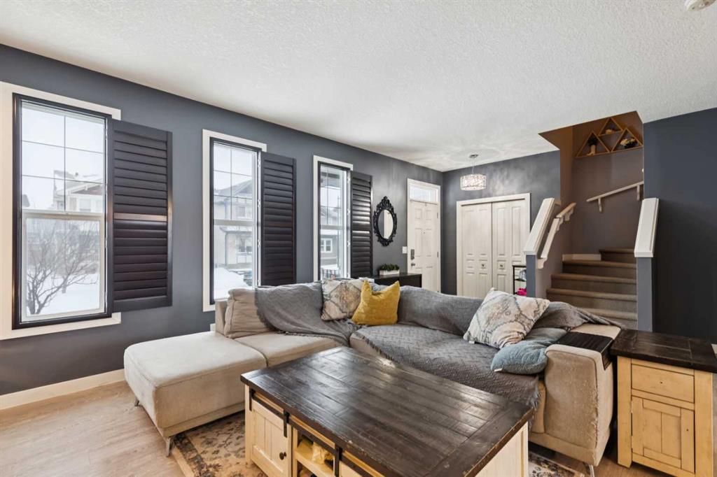 231 Prestwick Point SE