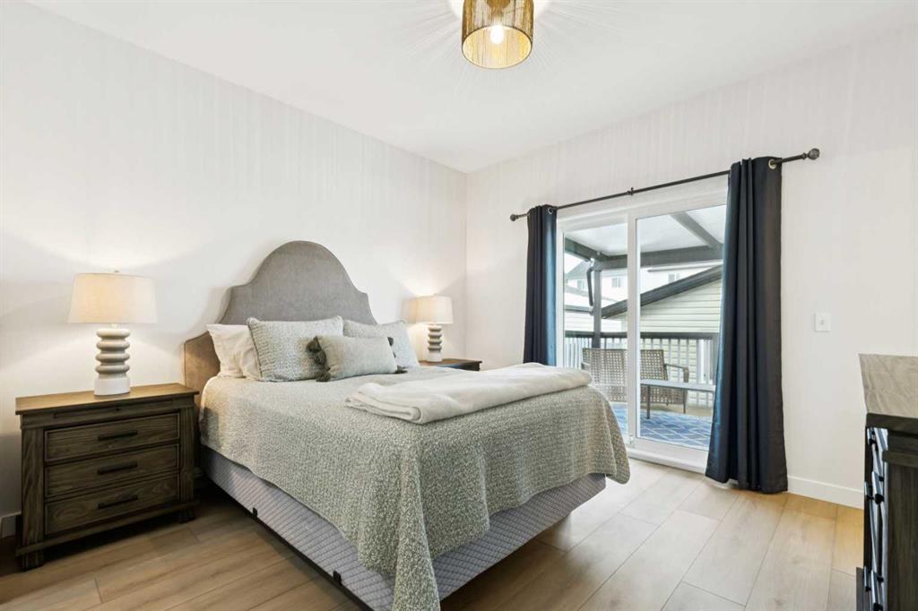 852 Everridge Drive SW